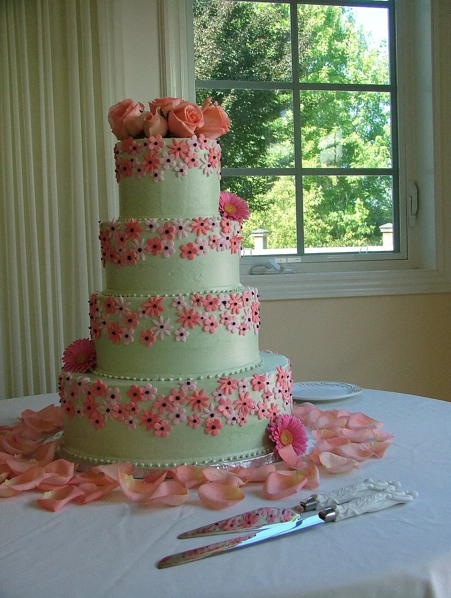 Cake designer, gâteaux d'anniversaire — Lamia Cake Design