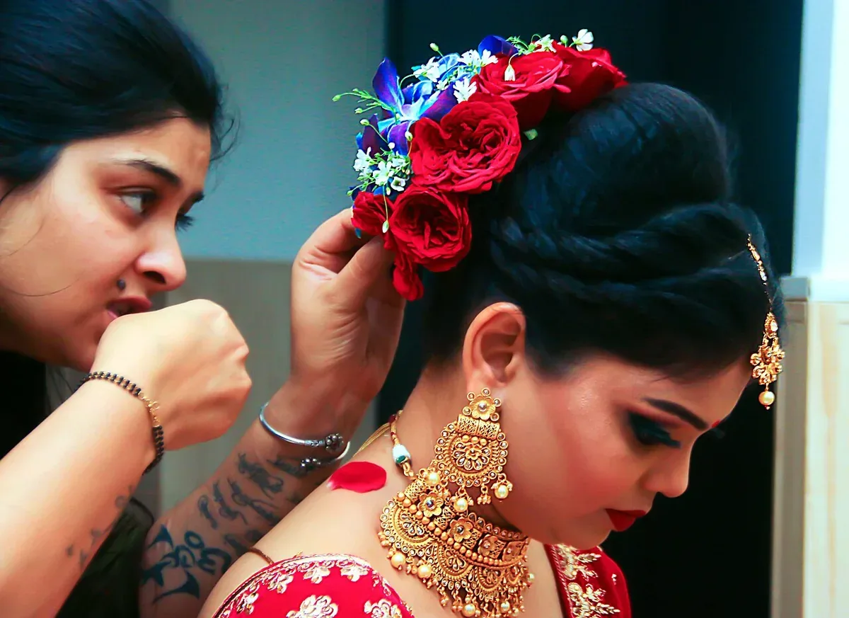 Maquilleuse mariée & soirées — Nesrine Makeup Artist
