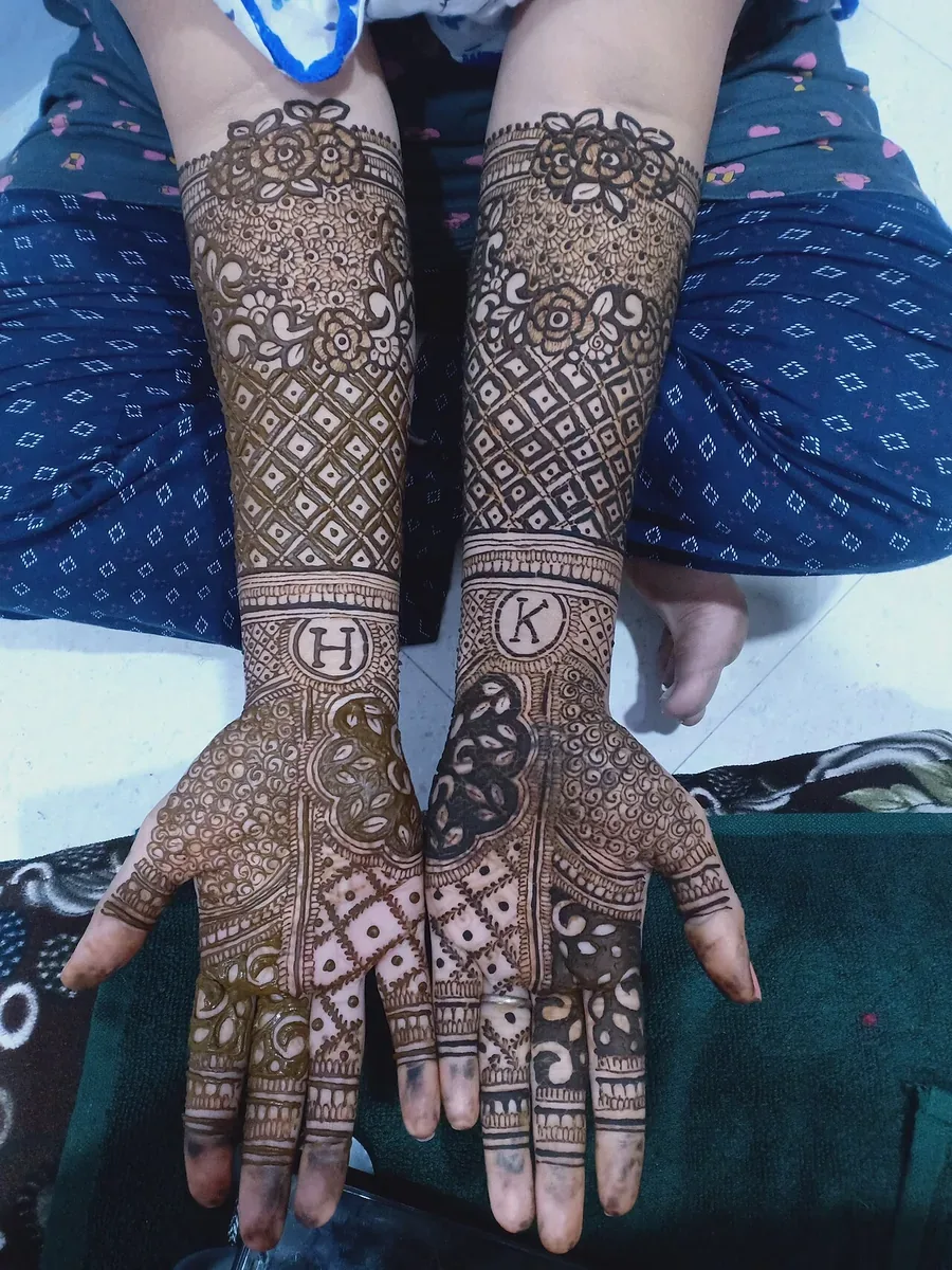 Nekkacha, henna mariée — Henna by Kahina