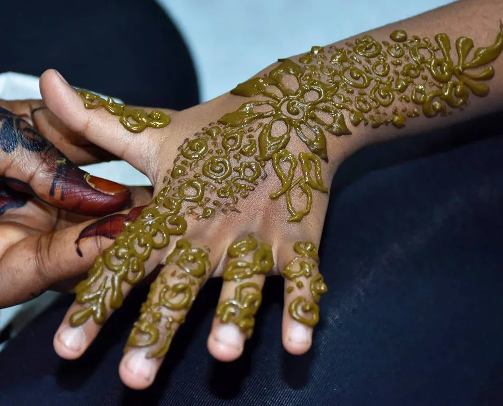 Nekkacha, henna mariée — Henna by Kahina