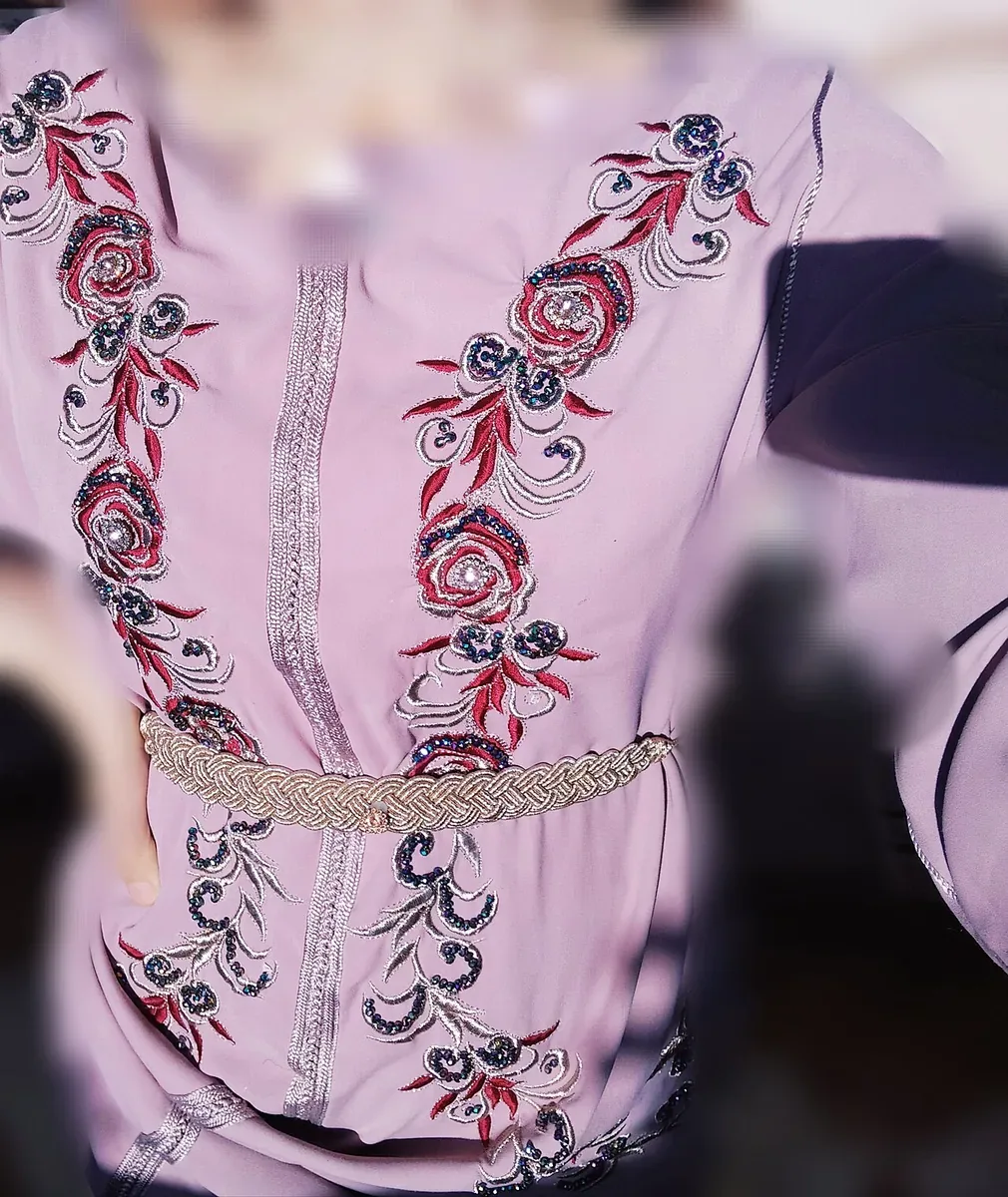 Couturière, tenues traditionnelles sur mesure — Atelier FZ Couture