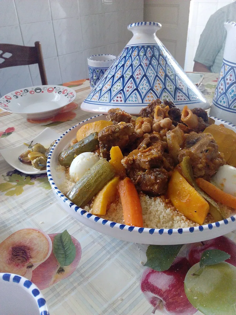 Cuisinière, plats maison et fêtes — Dar Yamina Cuisine